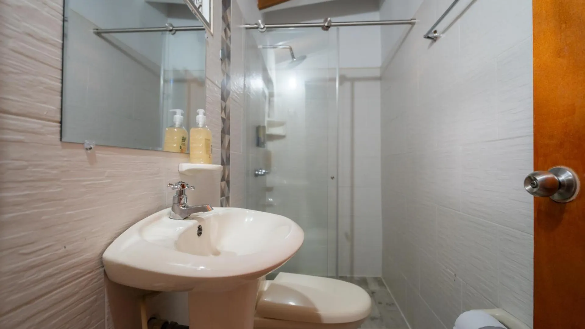 5Starhomes - Estilo Y Confort En Laureles Medellin